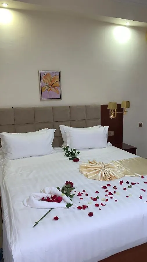 Roseau Hotel And Spa Gonder 4*,